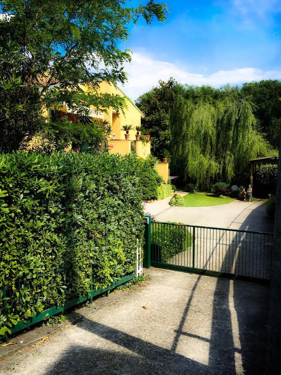 Le Pinette Ameglia Exterior foto